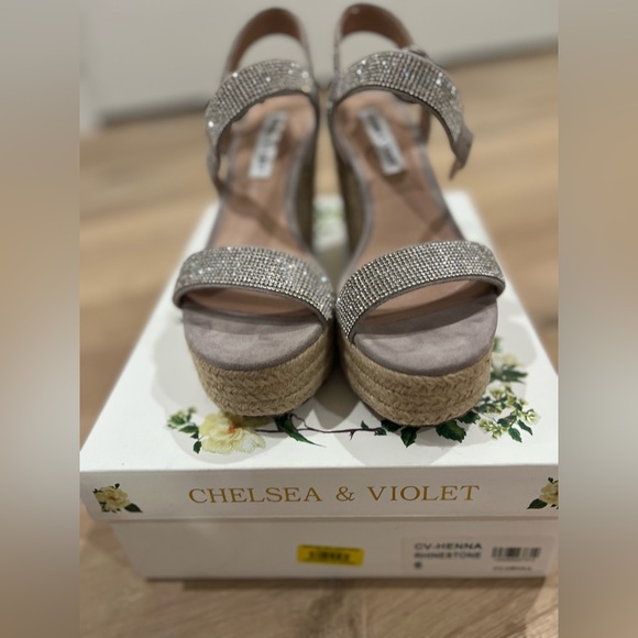 Chelsea & Violet Rhinestone Heals - Picture 1 of 4